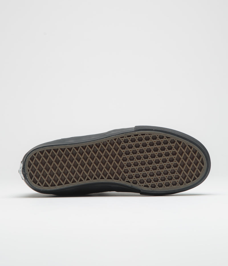 Vans Skate Half Cab Shoes in Black and Black