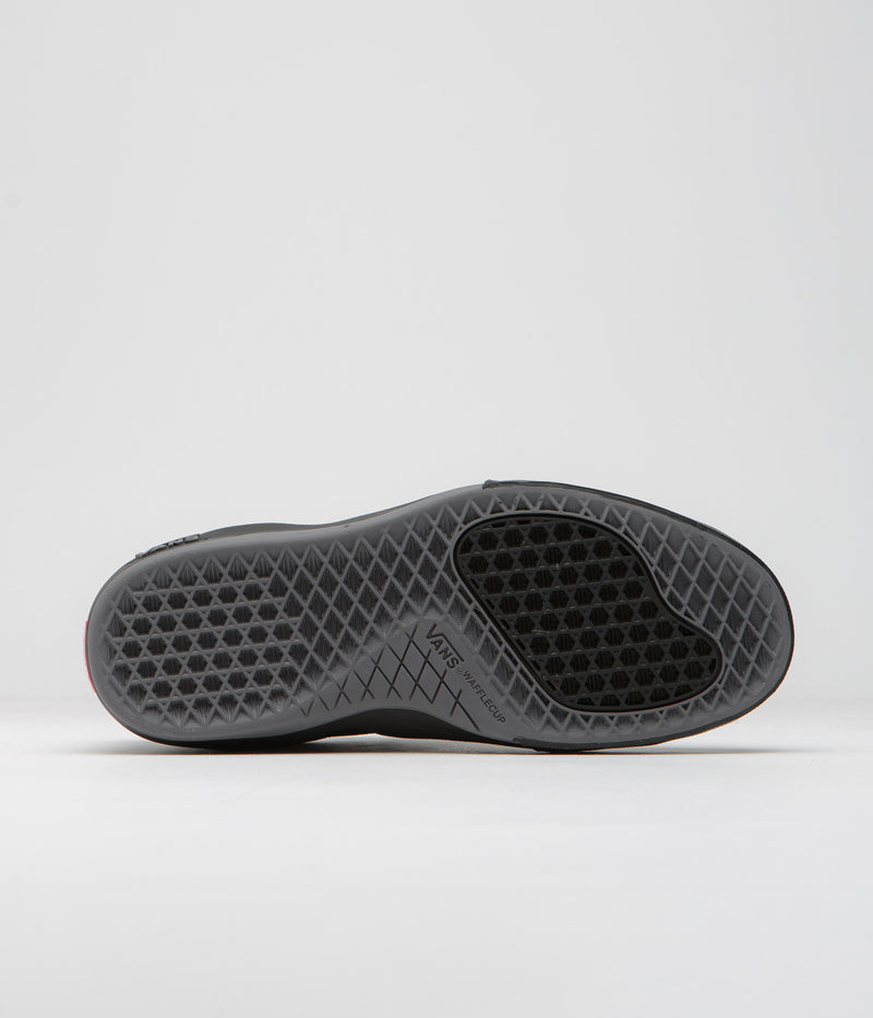 Vans Wayvee Shoes in Black and Black