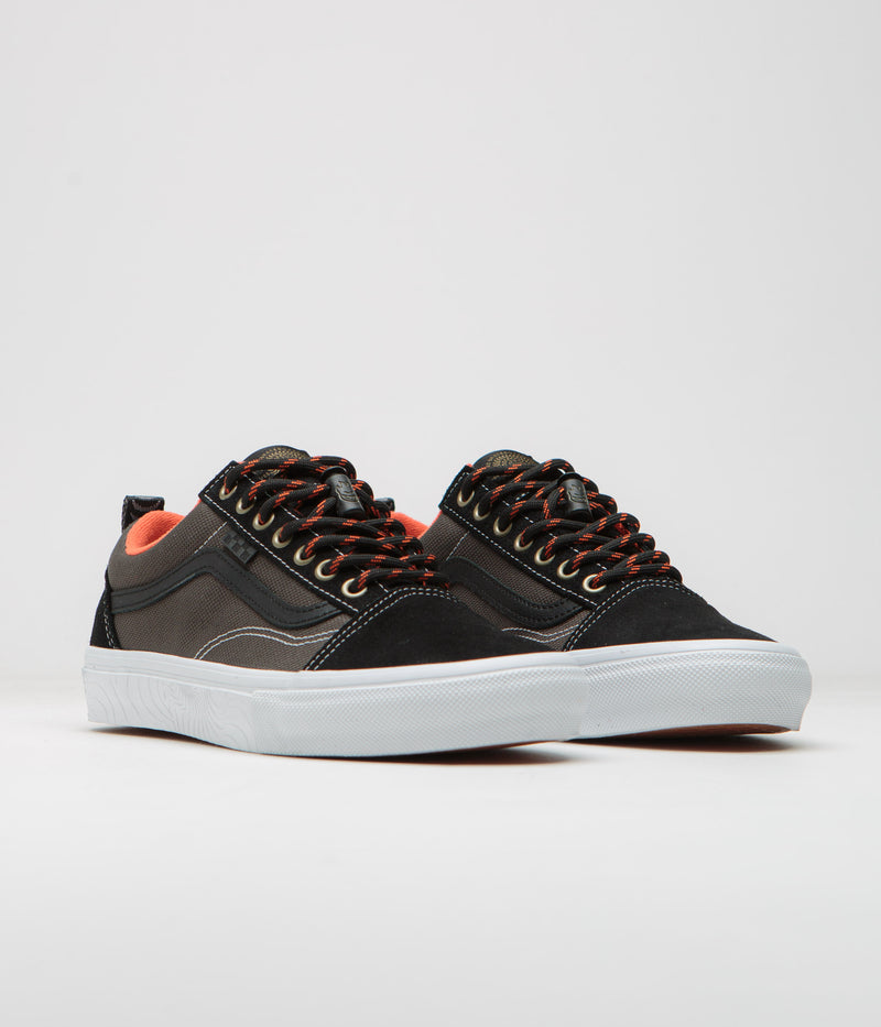 Vans x Spitfire Skate Old Skool Shoes in Black and Flame