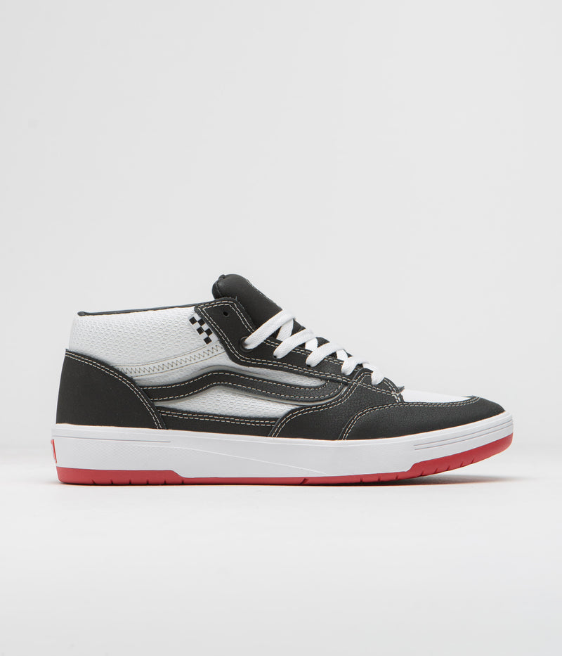 Vans Zahba Mid Shoes in Black and White / Red