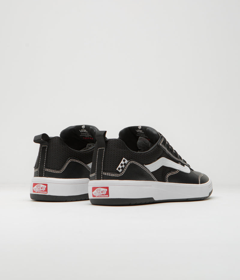 Vans Zahba Shoes in Black and White / White