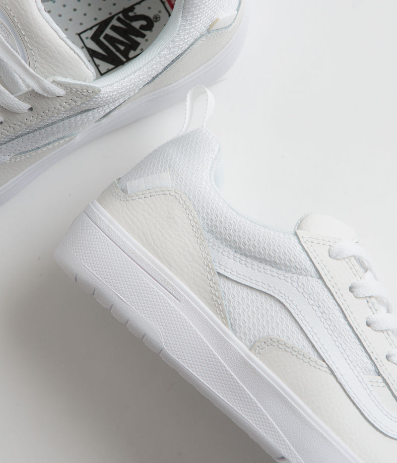 Vans Zahba Shoes in White and White