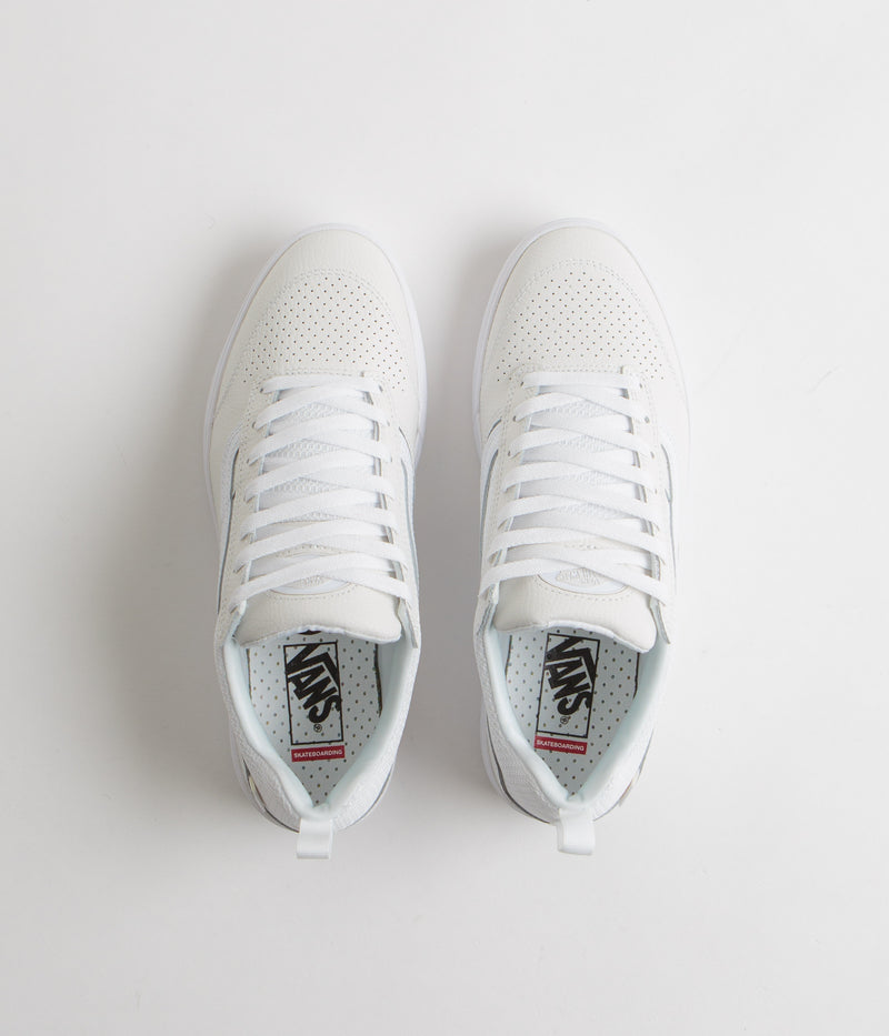 Vans Zahba Shoes in White and White