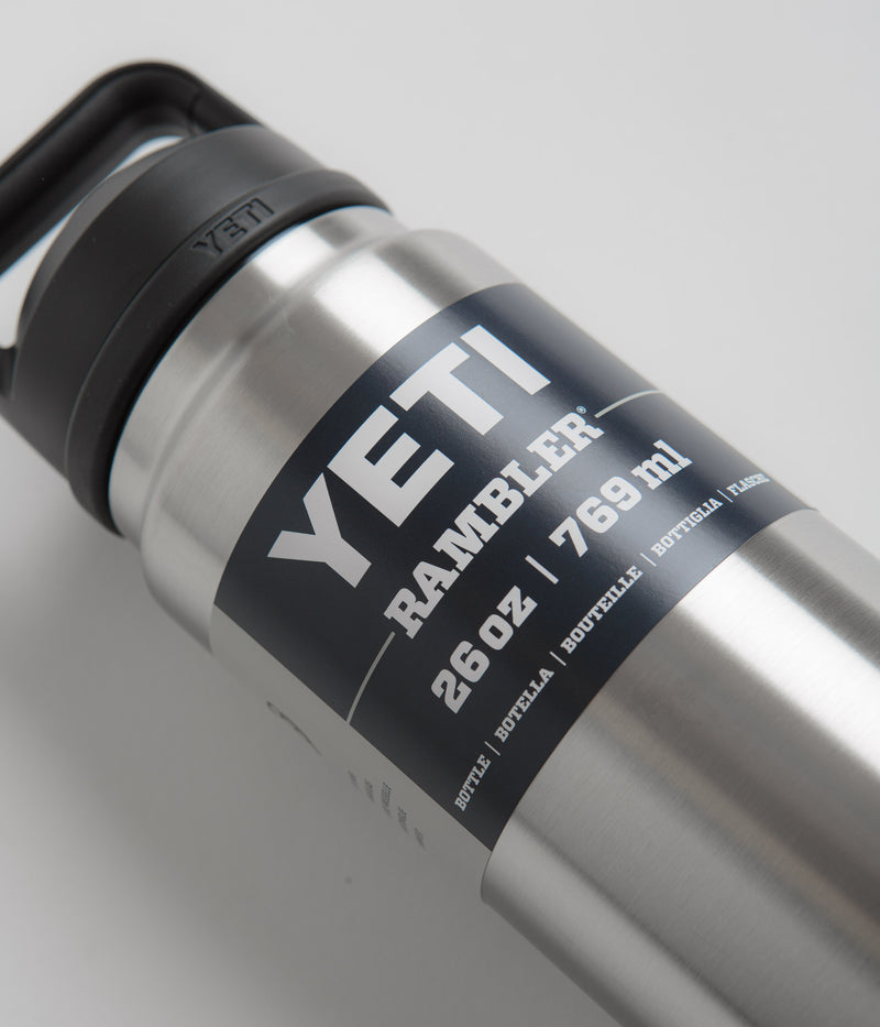 Yeti Chug Cap Rambler Bottle 26oz in Stainless Steel