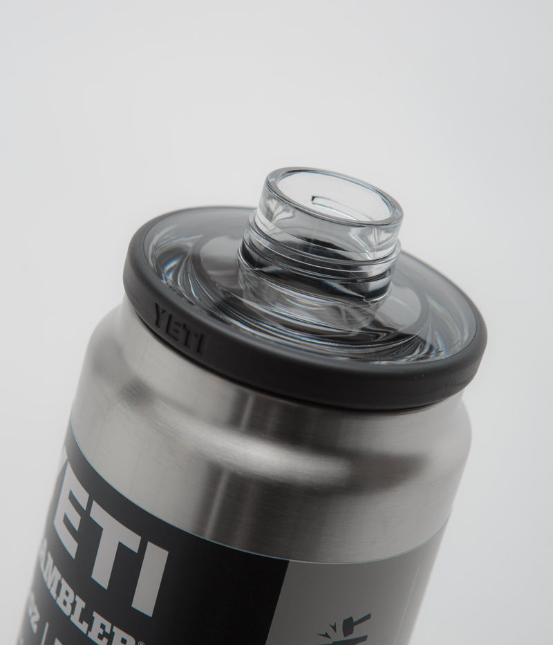 Yeti Chug Cap Rambler Bottle 26oz in Stainless Steel