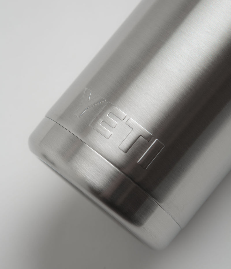 Yeti Chug Cap Rambler Bottle 26oz in Stainless Steel