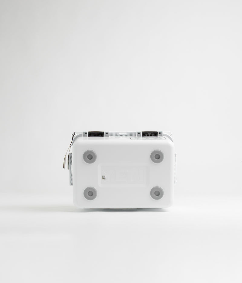 Yeti LoadOut 30 Go Box in White
