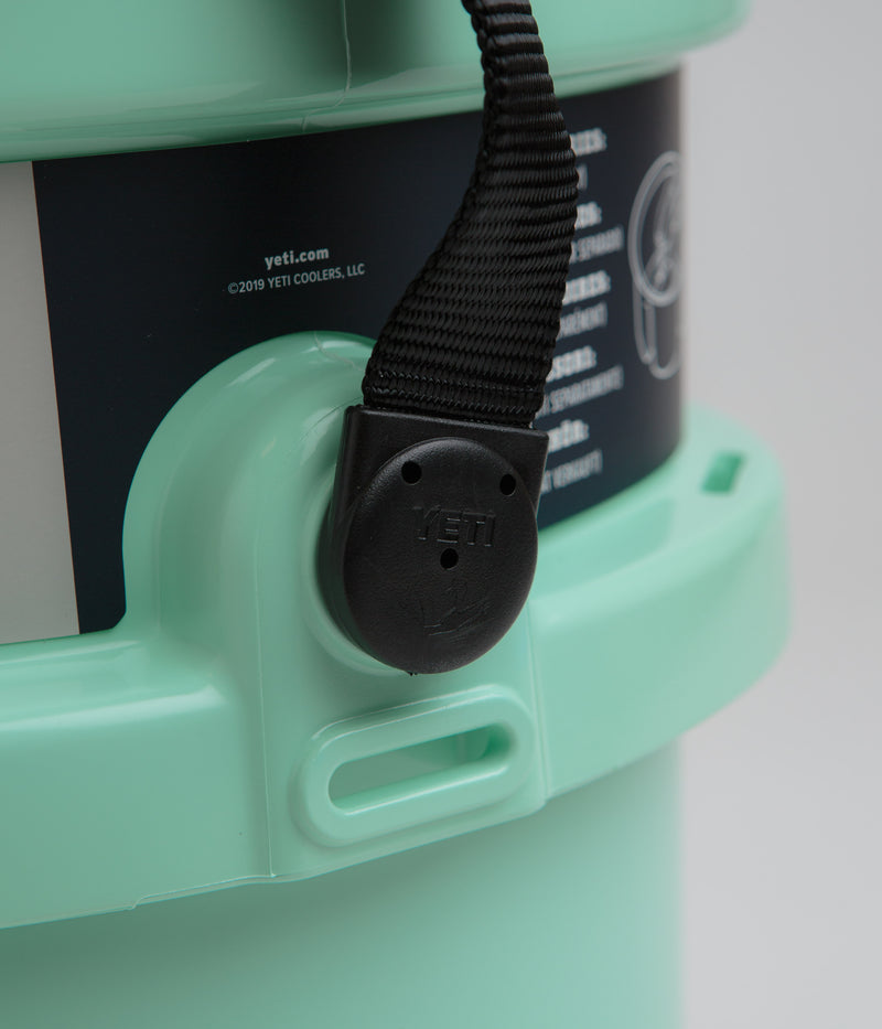 Yeti LoadOut Bucket in Seafoam