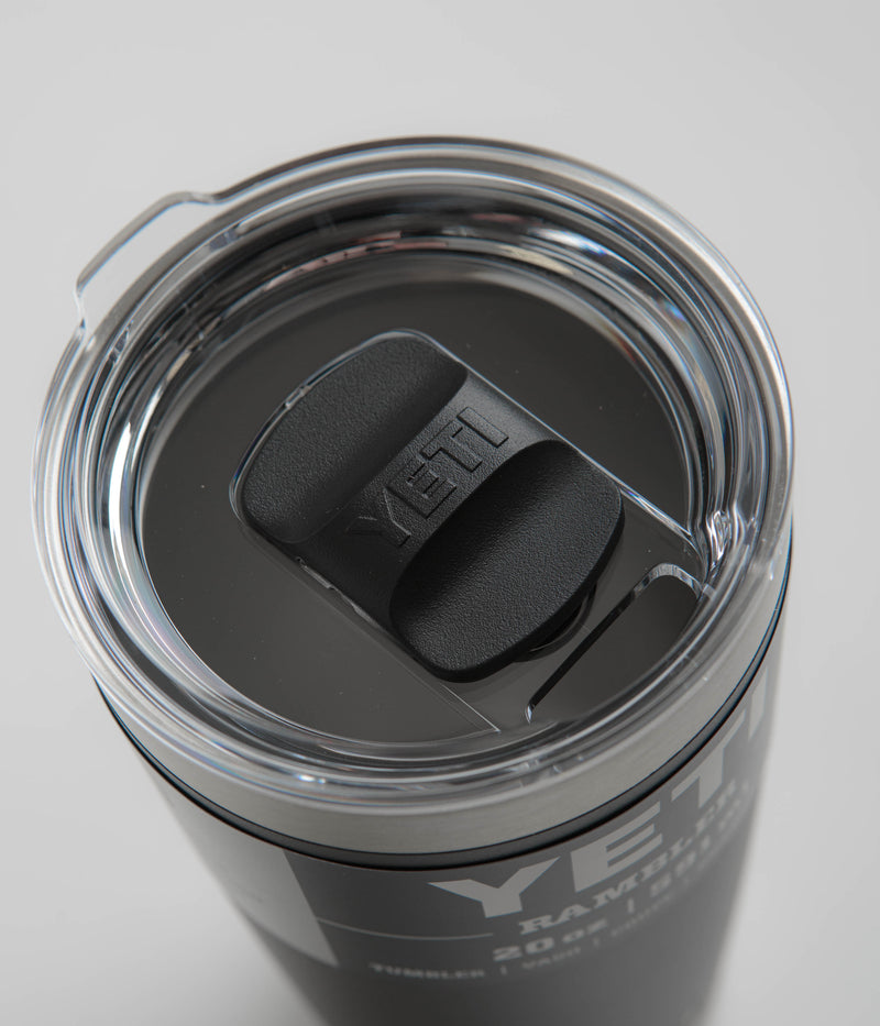 Yeti Rambler Tumbler V2 20oz in Black
