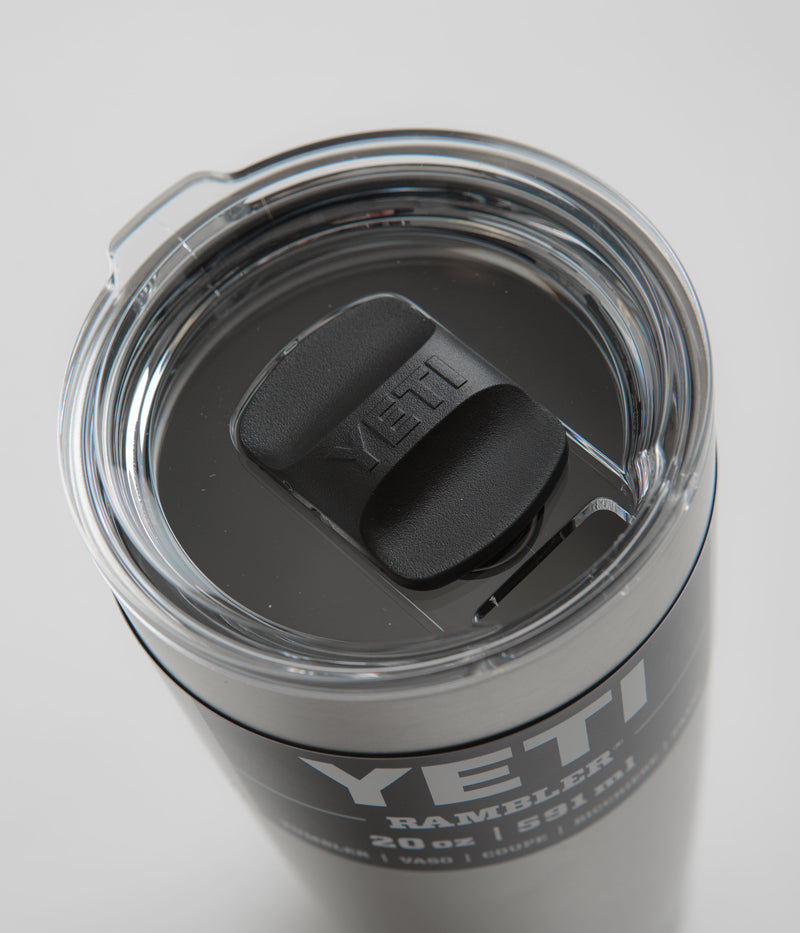 Yeti Rambler Tumbler V2 20oz in Stainless Steel