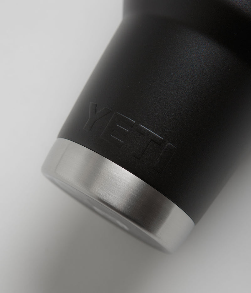 Yeti Rambler Tumbler V2 30oz in Black