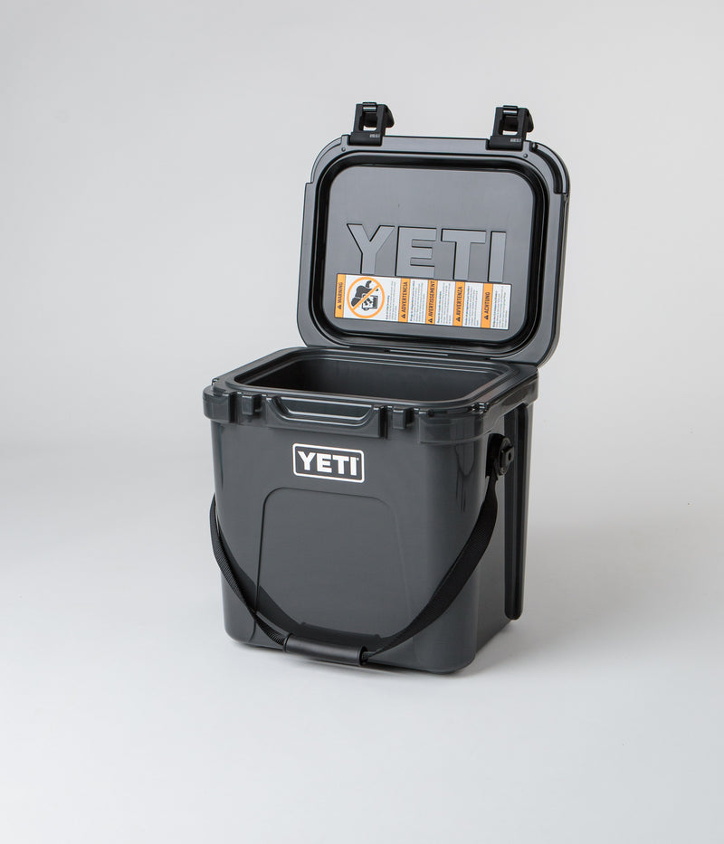 Yeti Roadie 24 Hard Cooler in Charcoal