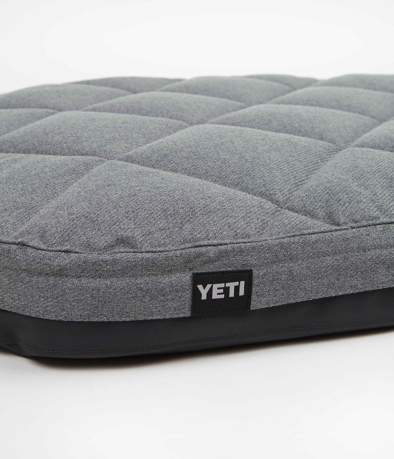 Yeti Trailhead Dog Bed in Grey