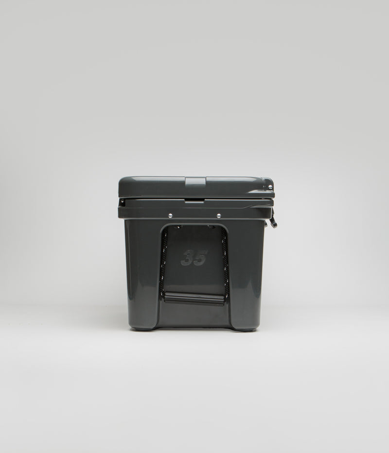 Yeti Tundra 35 Hard Cooler in Charcoal