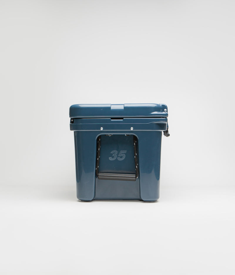 Yeti Tundra 35 Hard Cooler in Navy
